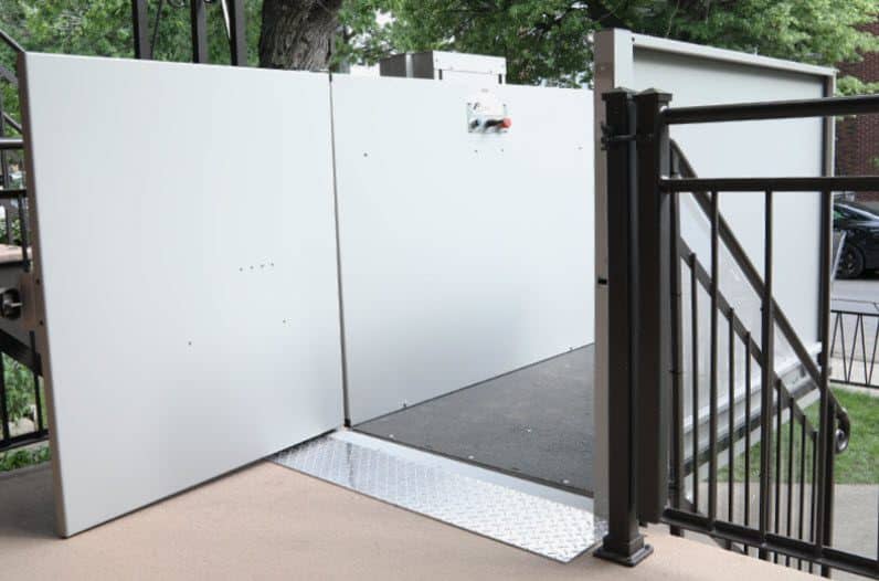 Nano Outdoor lift
